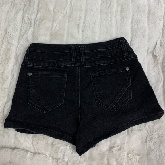 Black high waisted Bluespace Jean shorts - Picture 2 of 4